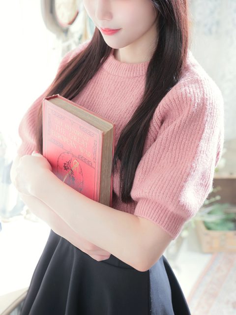 美園　ななえ