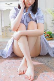 郁